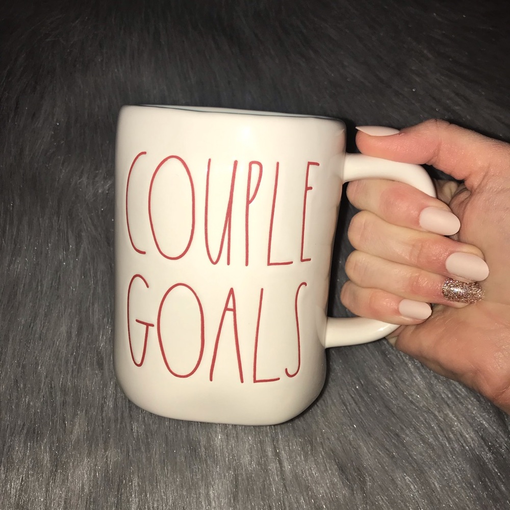 NWOT Rae Dunn “Couple Goals” mug